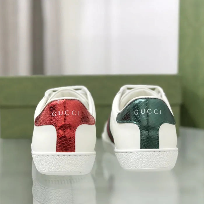 SNEAKERS 20