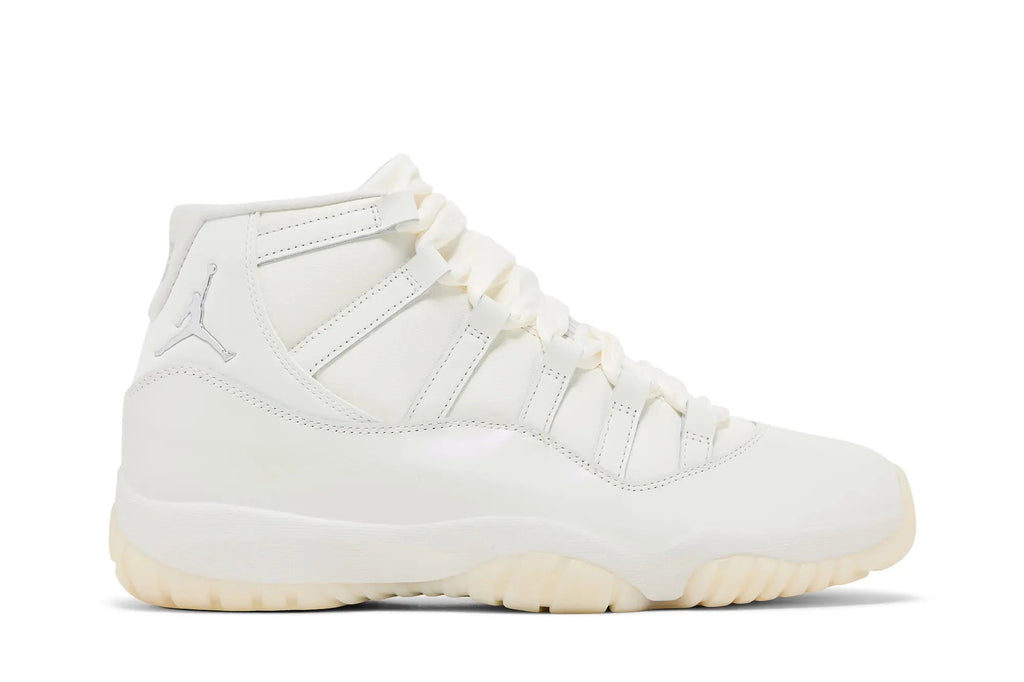 Women's Air Jordan 11 Retro 'Pearl Grand Finale' - Sail Leather Basketball Shoes