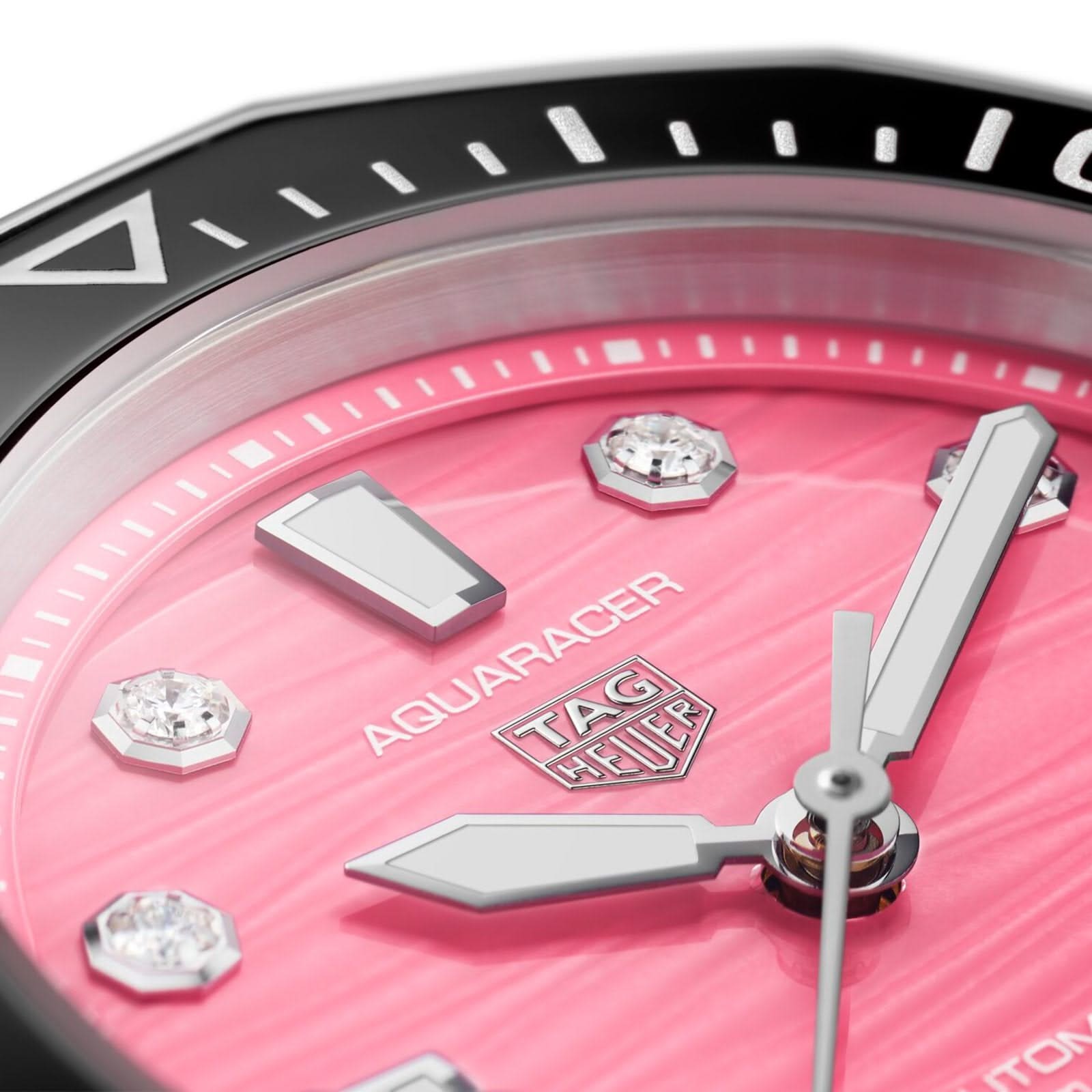 TAG HEUER AQUARACER PROFESSIONAL 300