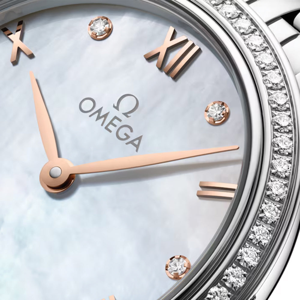 De Ville Prestige Diamonds Quartz 27.5mm - White, Mother-of-Pearl on Bracelet