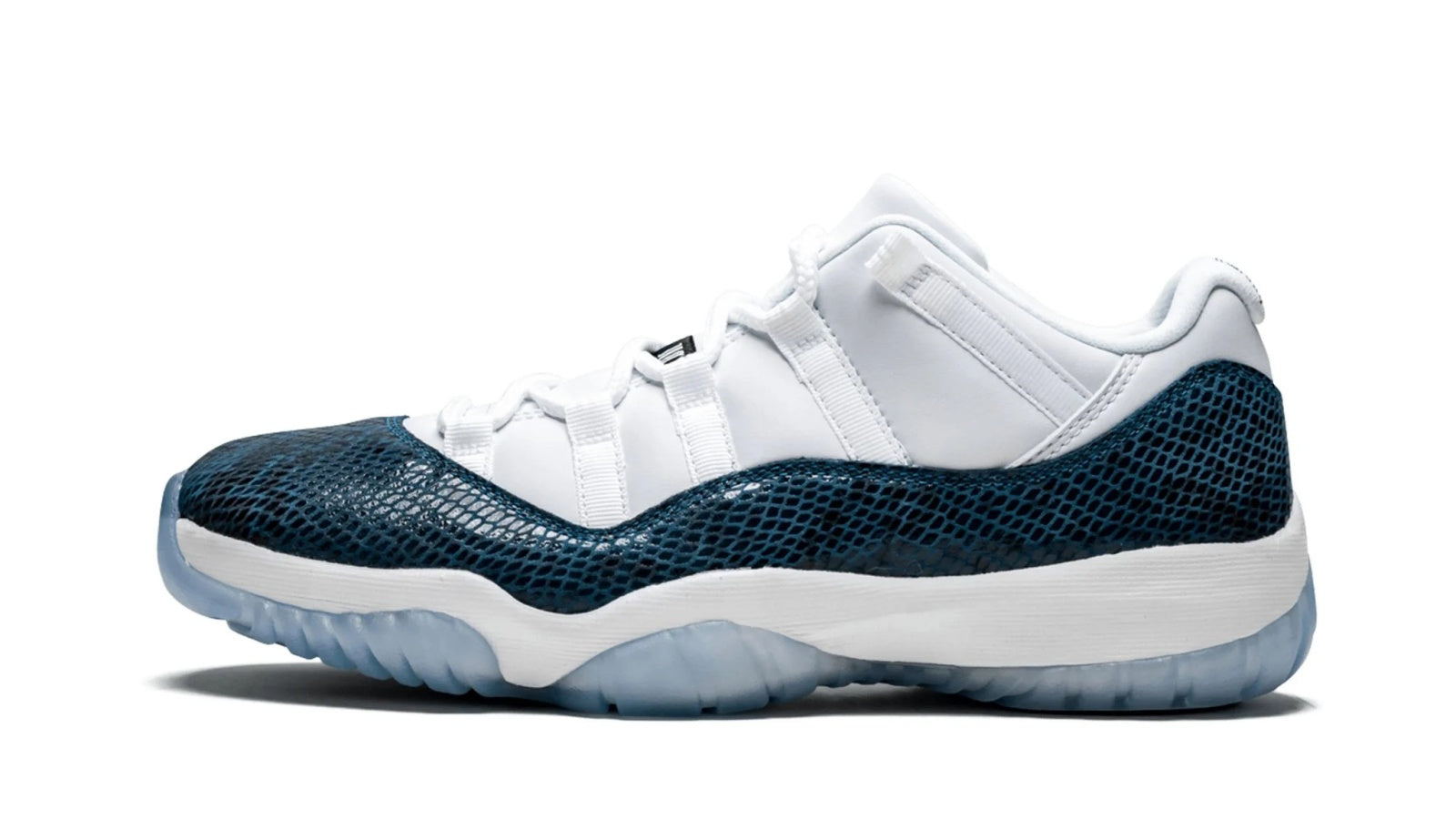 Air Jordan 11 Retro Low "Blue Snakeskin" - Classic 2019 Release