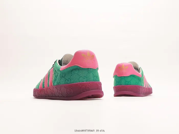 SNEAKERS 21