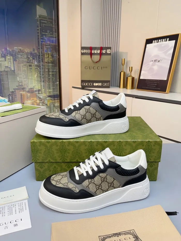 SNEAKERS 27