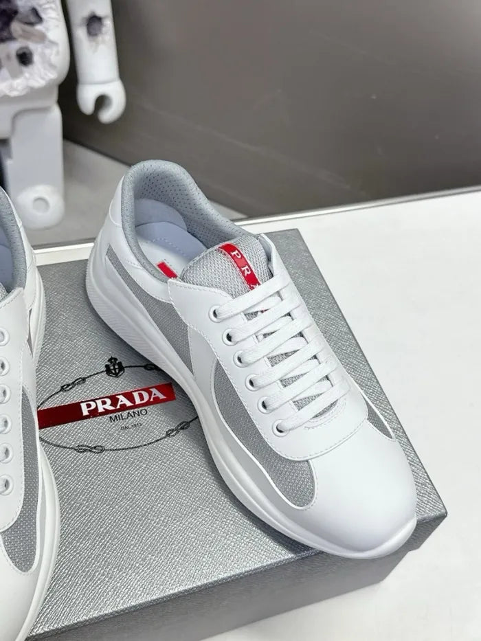P - SNEAKERS